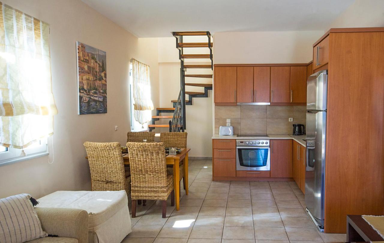 Aegean Villas Poros Town Екстериор снимка